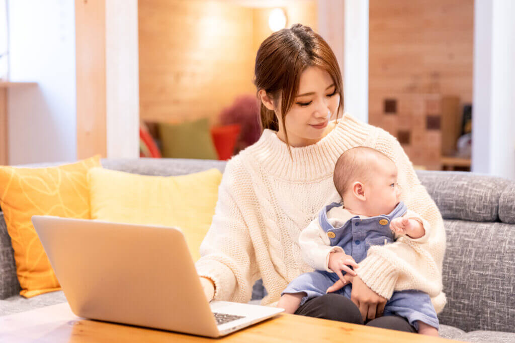 顔の脂肪吸引後の仕事復帰はいつから？